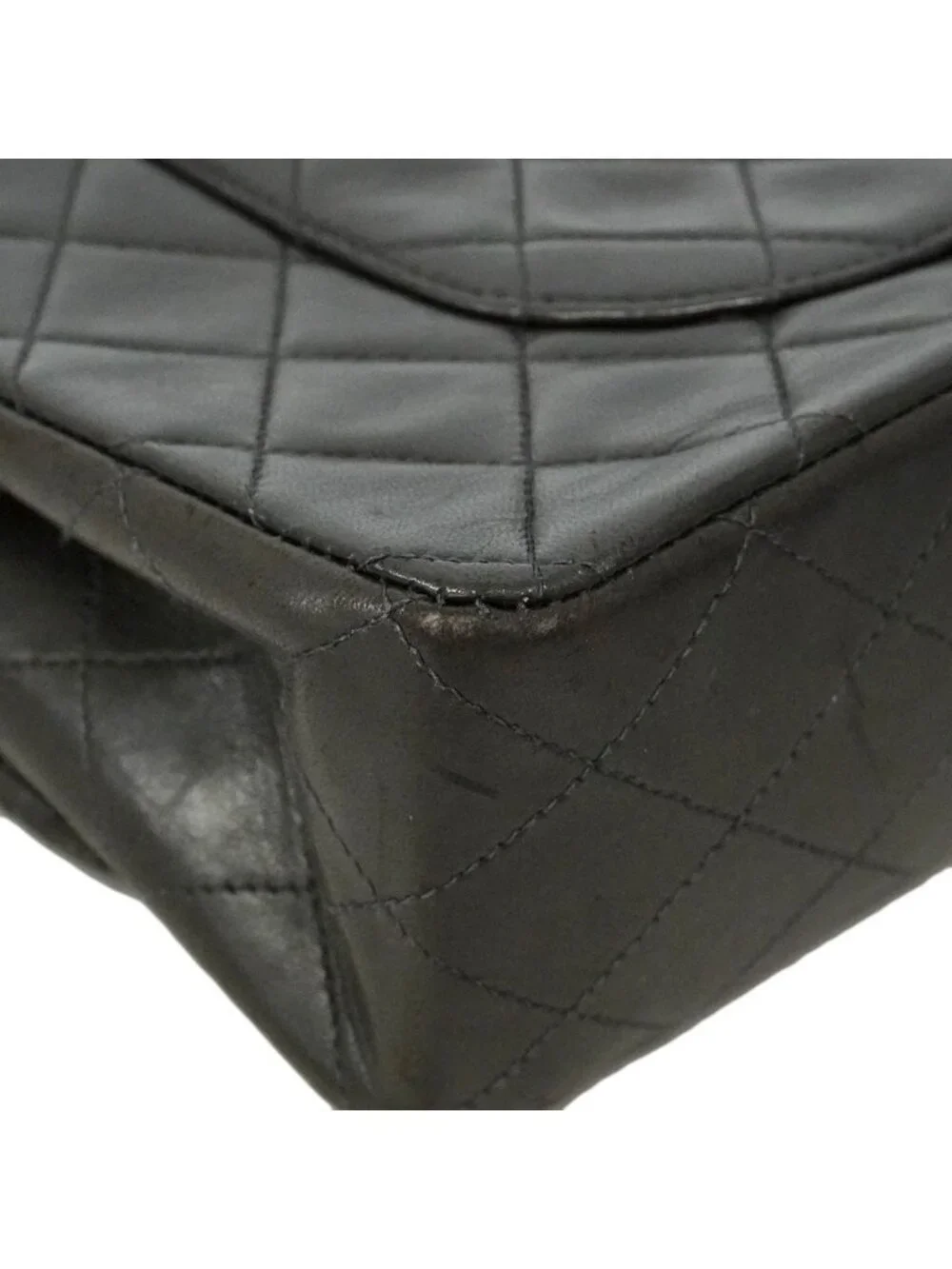 Chanel shoulder bag
